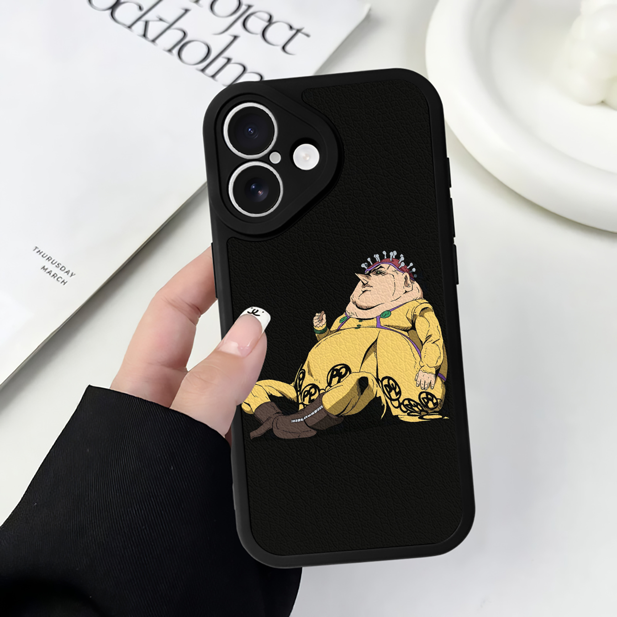 （画像用） ジョジョの奇妙な冒険 ポルポ JoJo's Bizarre Adventure Polpo 【iPhone 16シリーズ対応】シリコンスマホケース（レザー調） 材質：シリコン